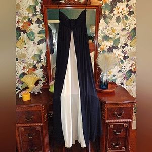 Lovely formal Max&Cleo gown.